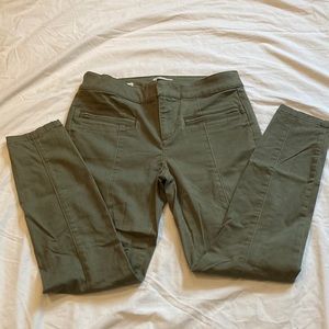 Loft Modern Skinny Ankle Green Size 4